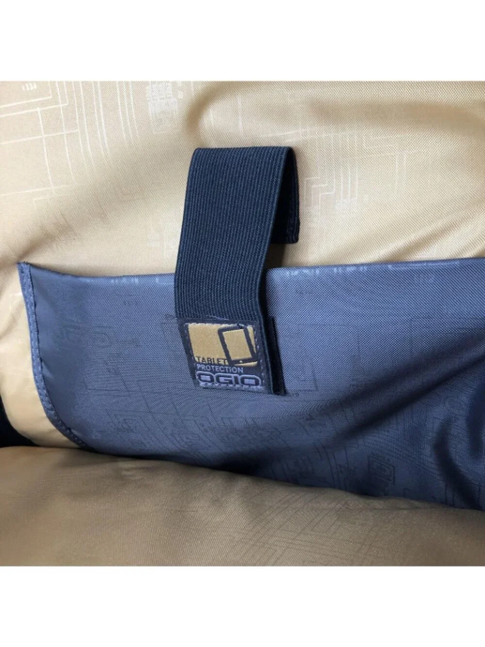OGIO Black 19